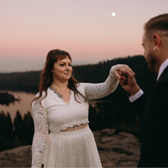 Meet your Posher, Kim - Picture 1 of 1